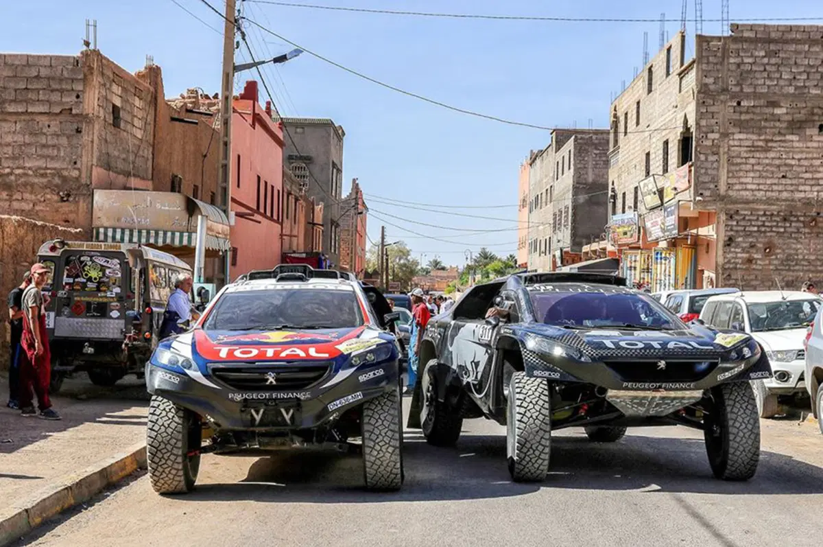 OiLibia Marocco Day 2: la scure Peugeot è scesa sul Rally Raid (2)