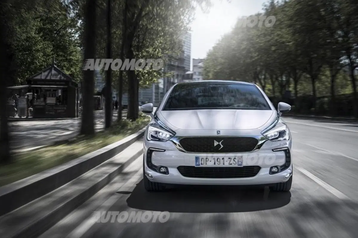 DS 5 è Auto Europa U.I.G.A. 2016 (5)