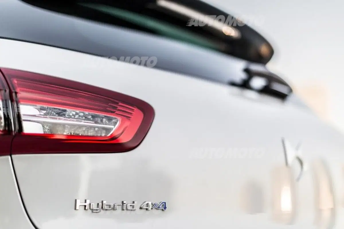 DS 5 è Auto Europa U.I.G.A. 2016 (10)