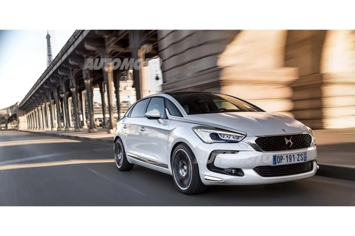 DS 5 è Auto Europa U.I.G.A. 2016 (11)