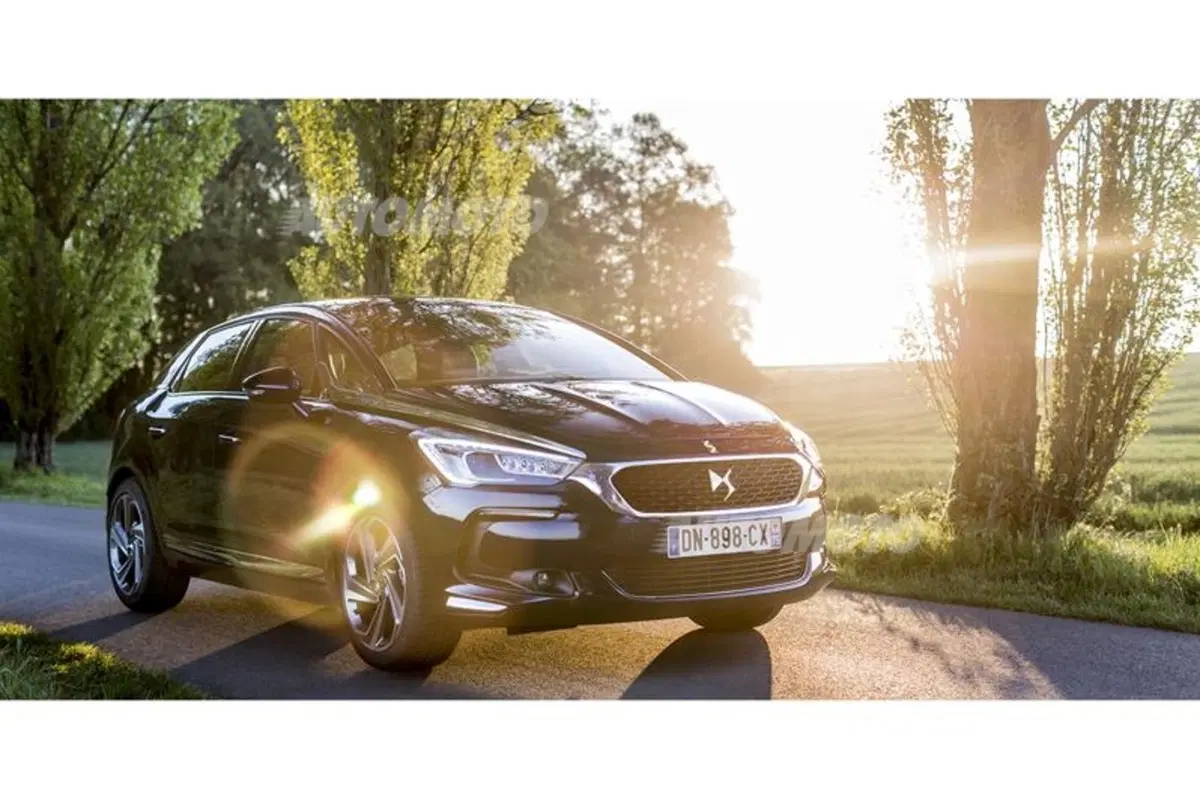 DS 5 è Auto Europa U.I.G.A. 2016 (18)