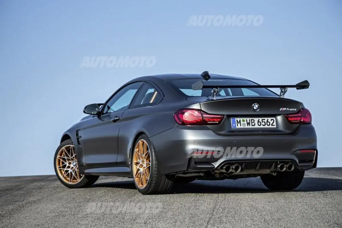 BMW M4 GTS: più acqua, più cavalli (11)