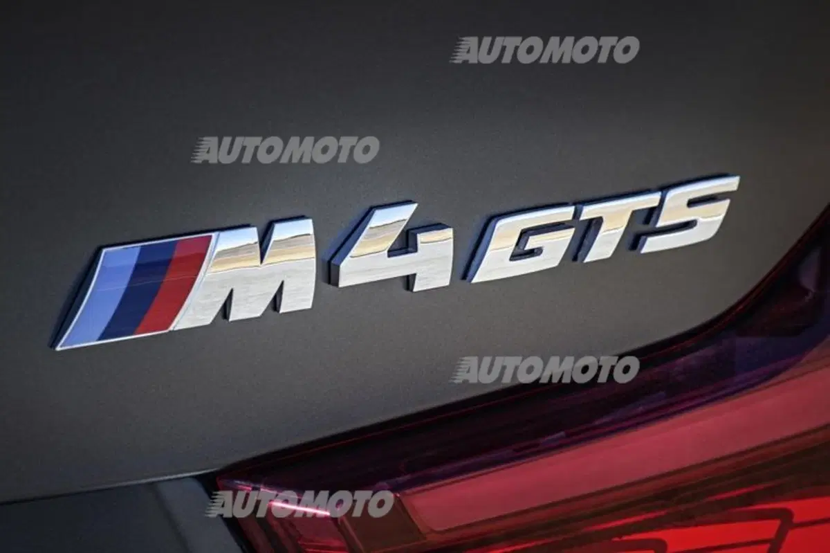 BMW M4 GTS: più acqua, più cavalli (25)