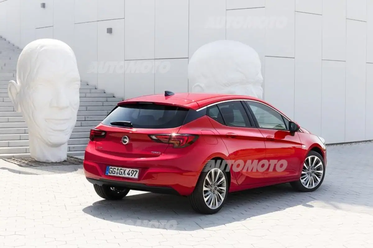 Nuova Opel Astra (27)