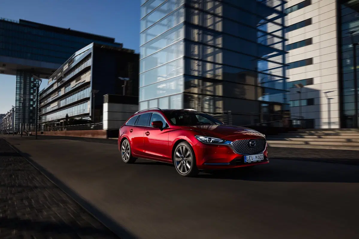 Mazda6 Wagon restyling al Salone di Ginevra 2018 (6)
