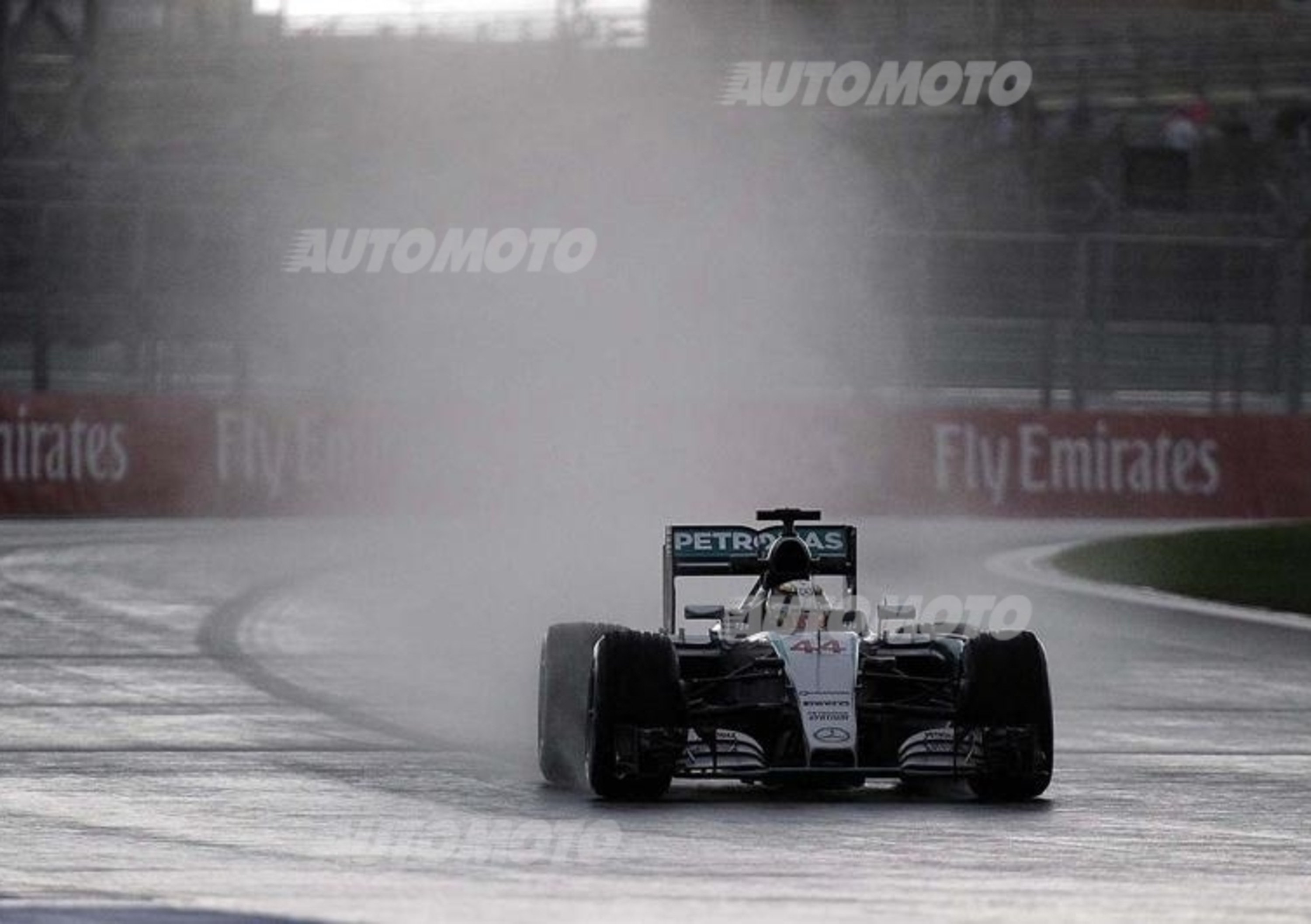 F1, Gp Russia 2015: la Mercedes tenta l&rsquo;affondo al titolo Costruttori