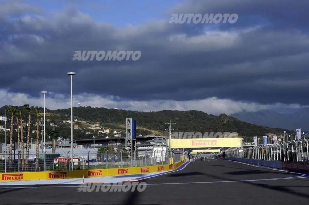 F1, Gp Russia 2015: la Mercedes tenta l’affondo al titolo Costruttori (11)