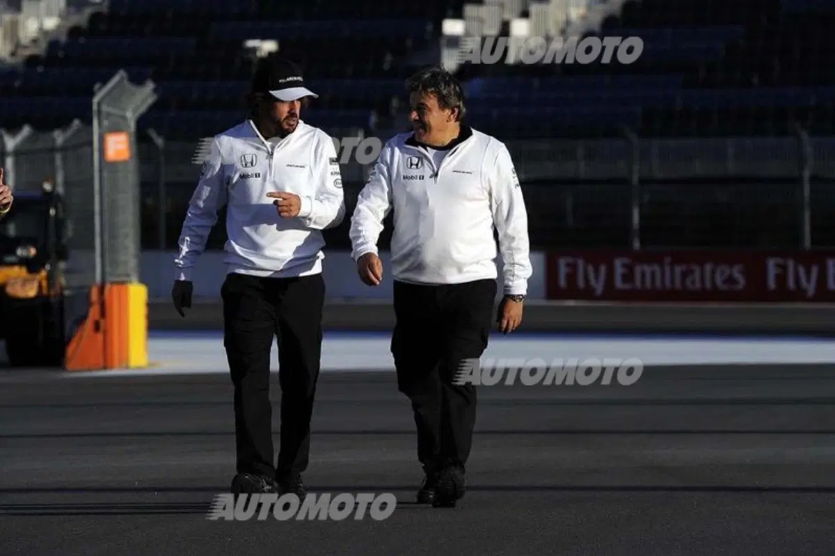 F1, Gp Russia 2015: la Mercedes tenta l’affondo al titolo Costruttori (13)