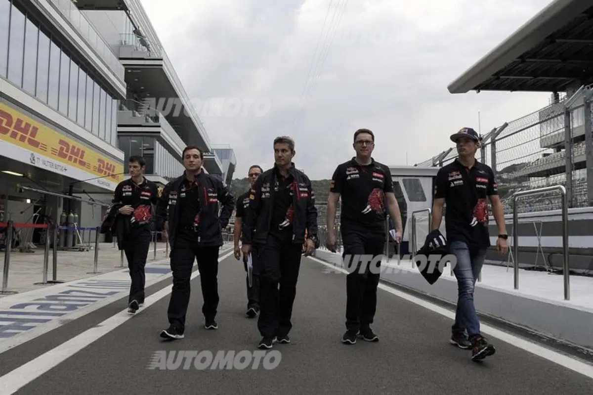 F1, Gp Russia 2015: la Mercedes tenta l’affondo al titolo Costruttori (21)