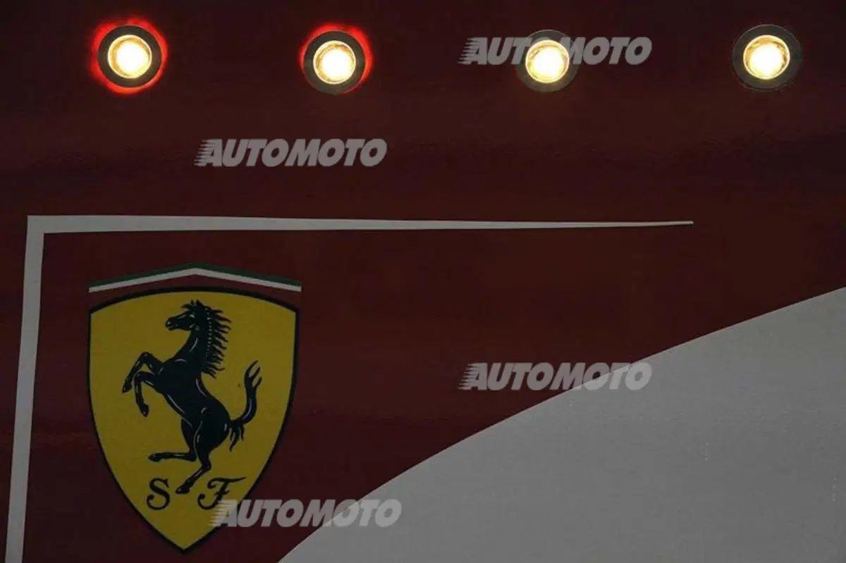 F1, Gp Russia 2015: la Mercedes tenta l’affondo al titolo Costruttori (25)