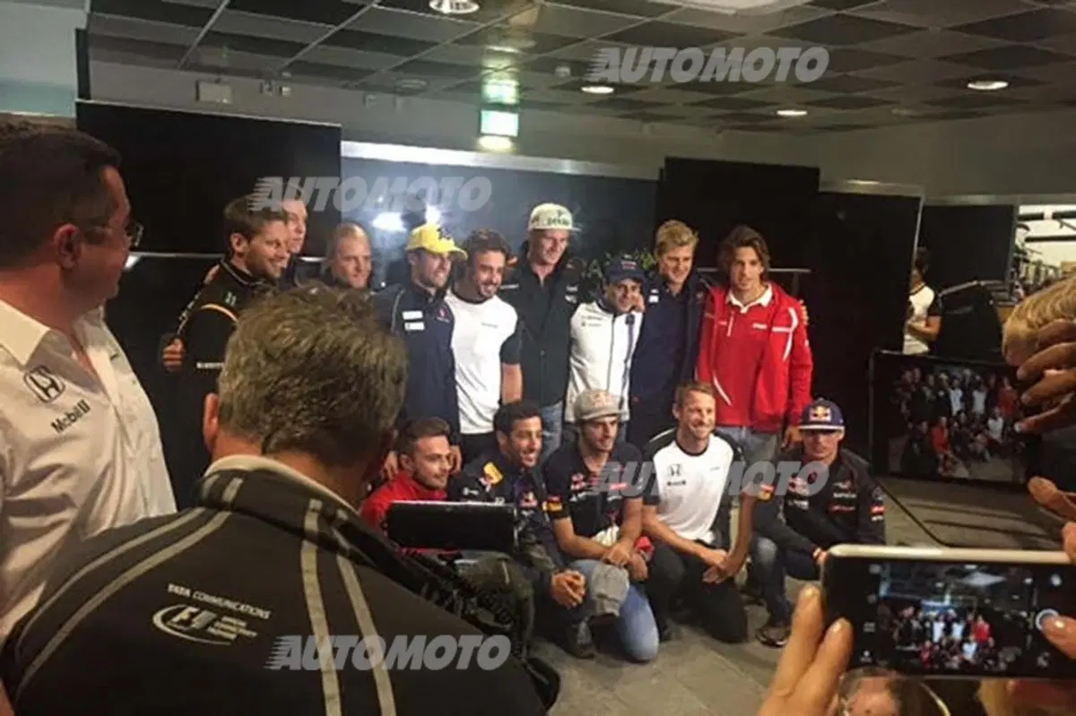 Staurenghi e la F.1 vista dall'hospitality Pirelli: il GP di Russia (4)