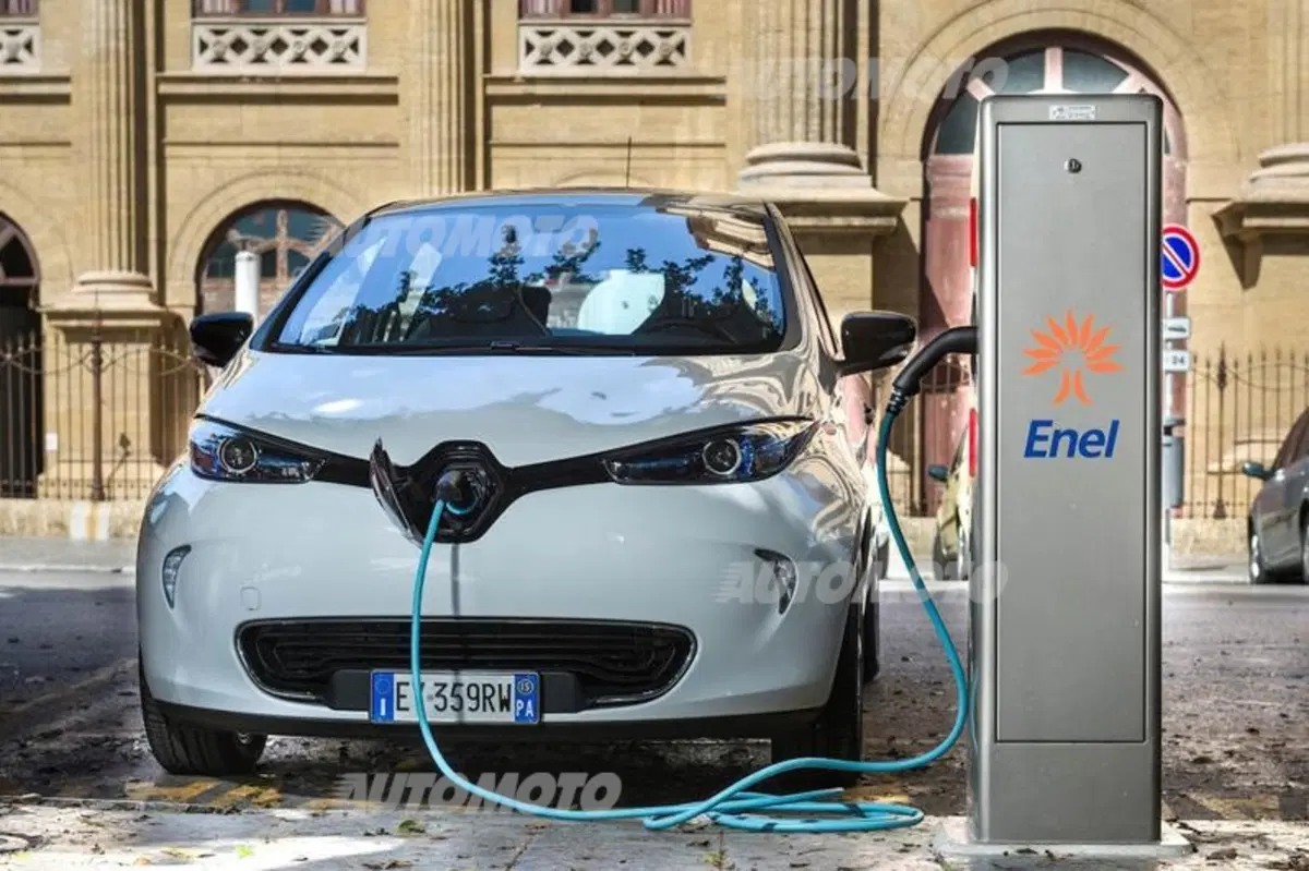 Palermo: il car sharing è (anche) elettrico (5)