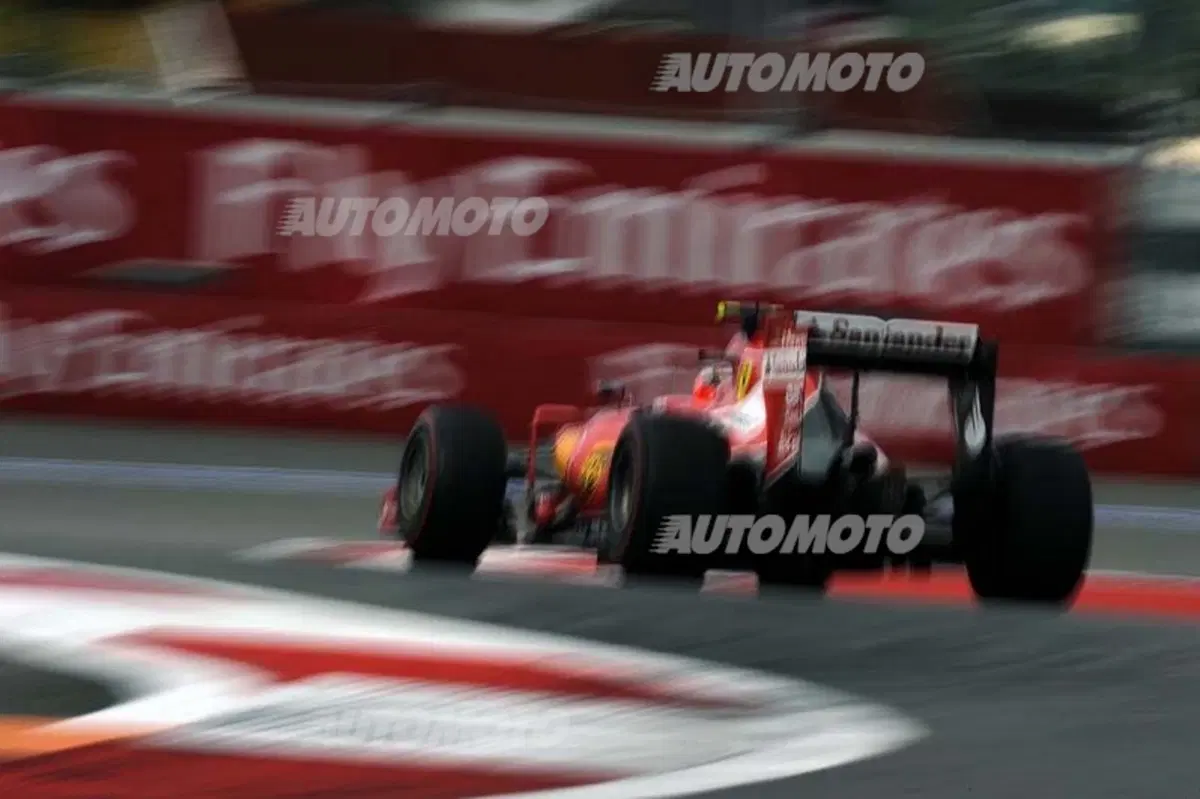 F1, Gp Russia 2015: pole per Rosberg. Quarto Vettel (16)
