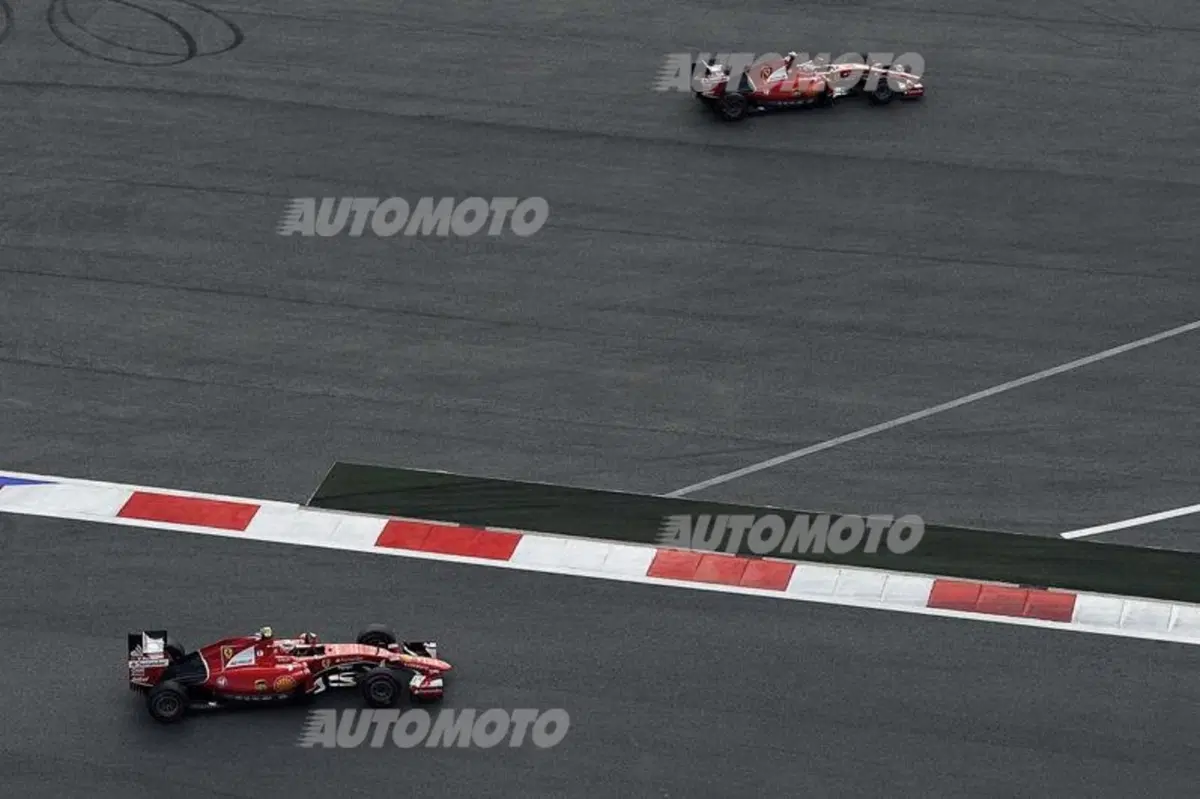 F1, Gp Russia 2015: pole per Rosberg. Quarto Vettel (25)