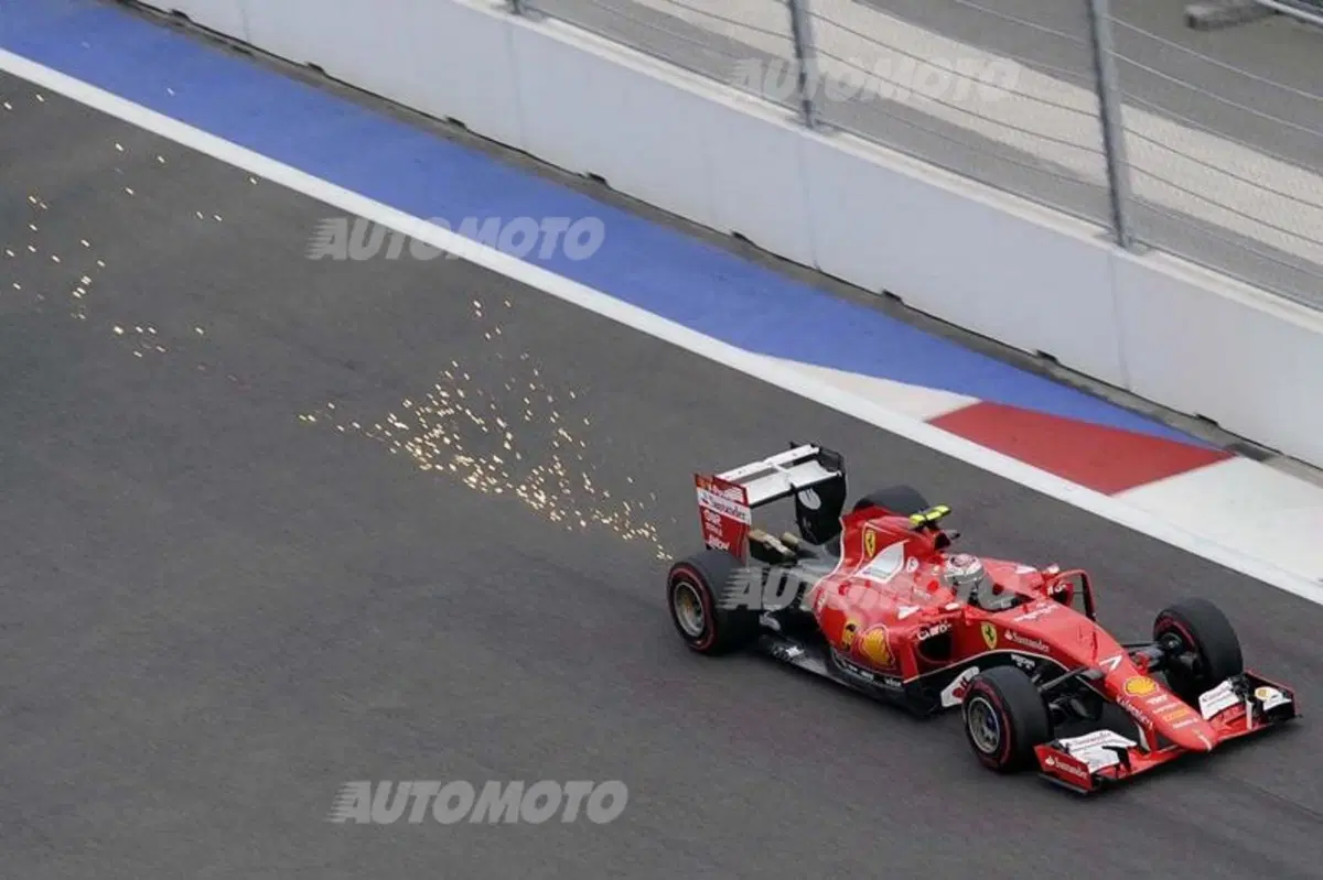 F1, Gp Russia 2015: pole per Rosberg. Quarto Vettel (34)