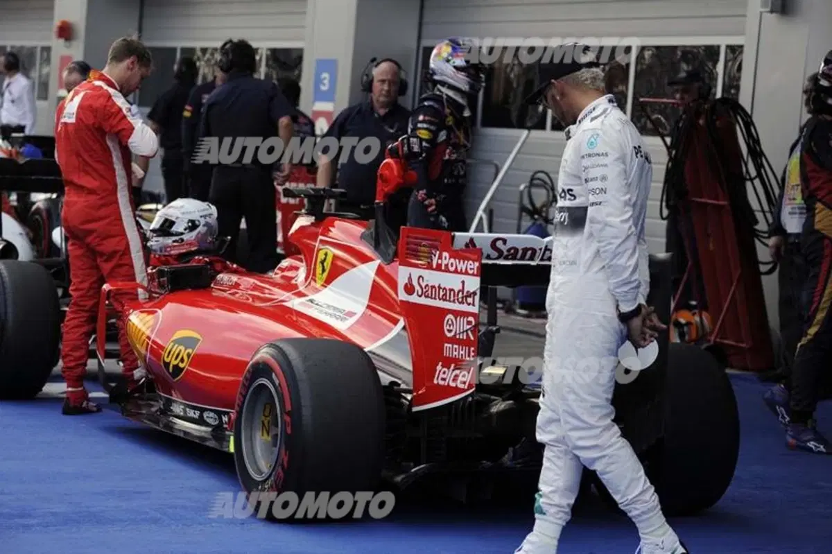 F1, Gp Russia 2015: pole per Rosberg. Quarto Vettel (36)