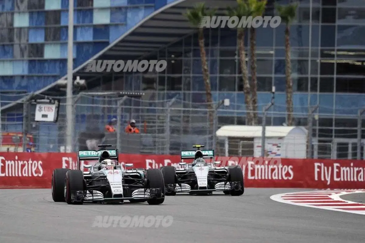 F1 2015: la classifica piloti e costruttori dopo il GP di Russia (22)