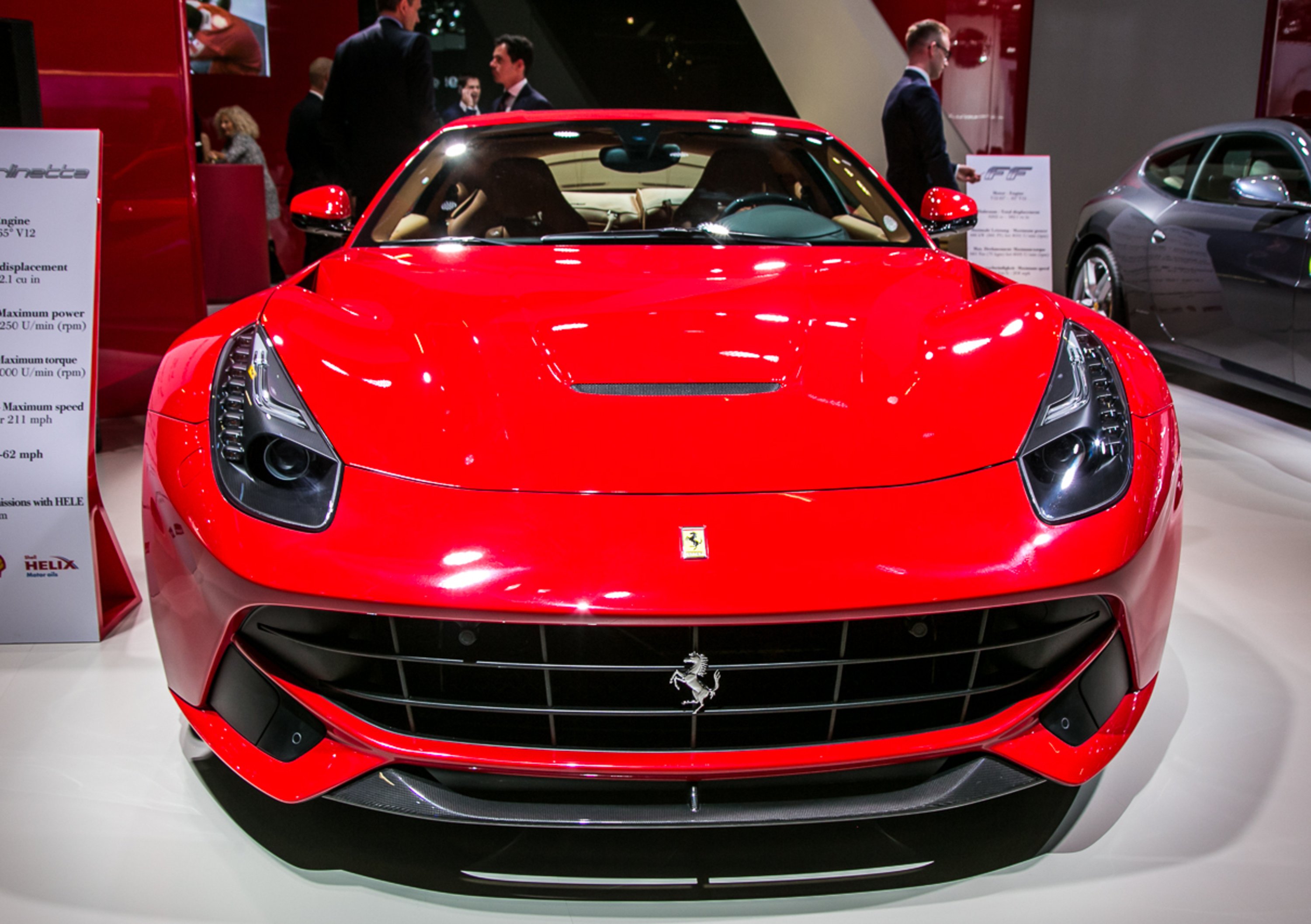 Ferrari, in Borsa con il simbolo &ldquo;RACE&rdquo;