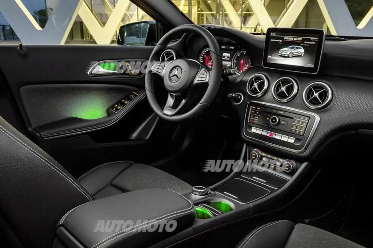 Mercedes Classe A restyling (33)