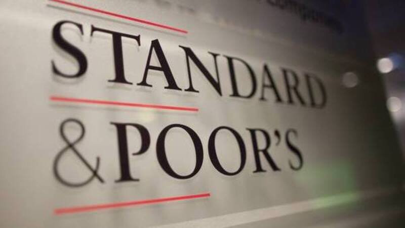 Standard &amp; Poor&#039;s taglia il rating delle azioni Volkswagen