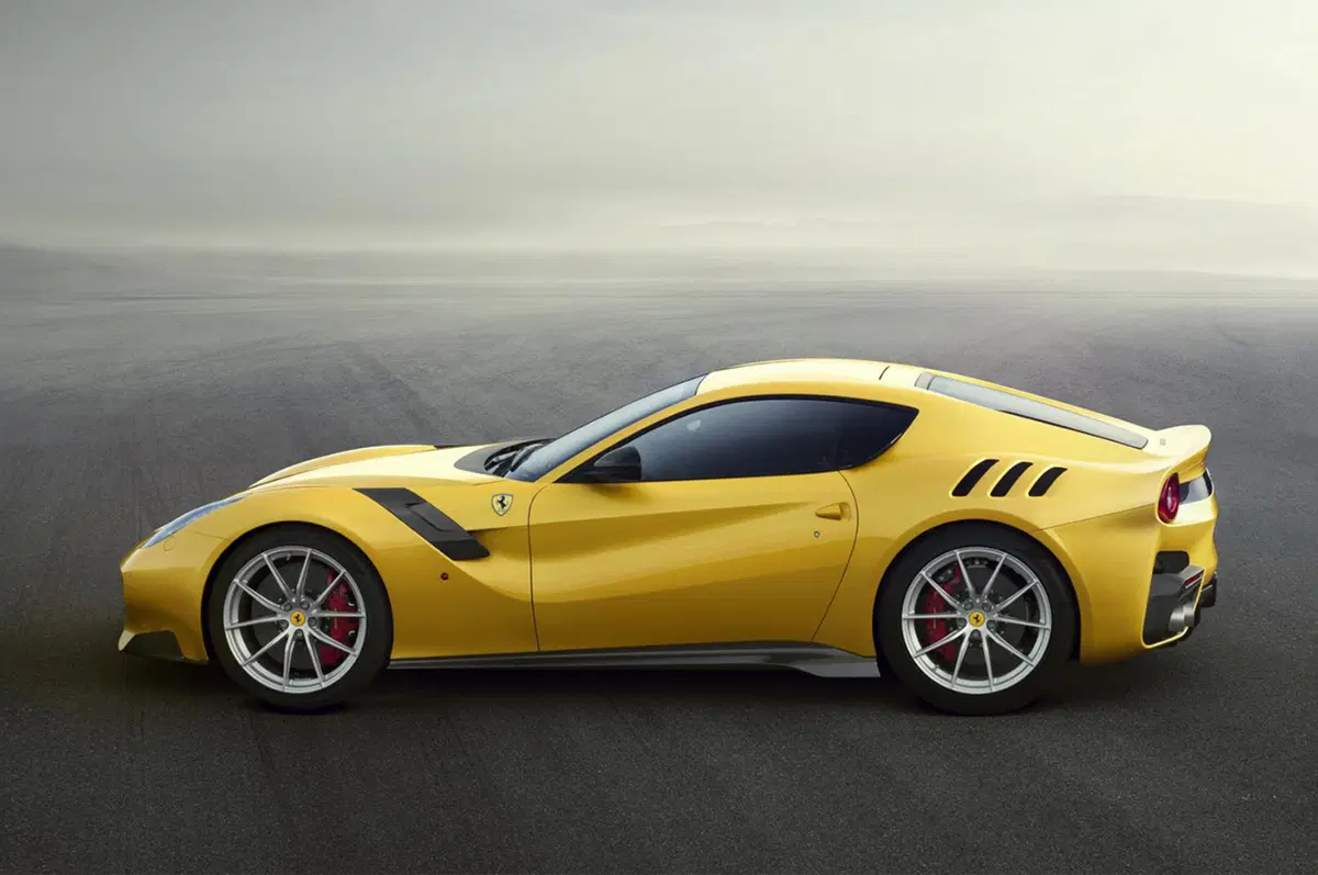 Ferrari F12tdf: l'edizione limitata da 780 cavalli (2)