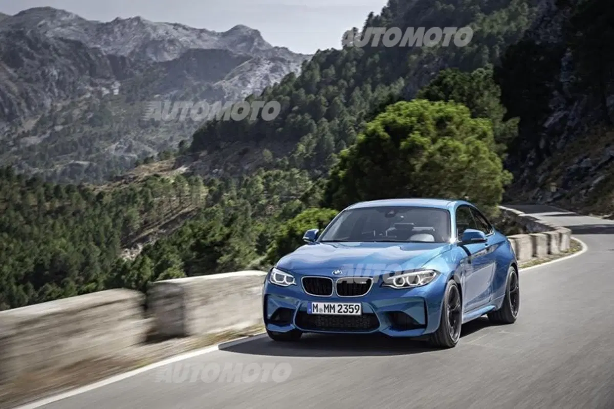 BMW M2: 370 CV di puro godimento (5)