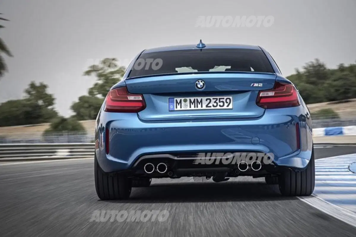 BMW M2: 370 CV di puro godimento (10)