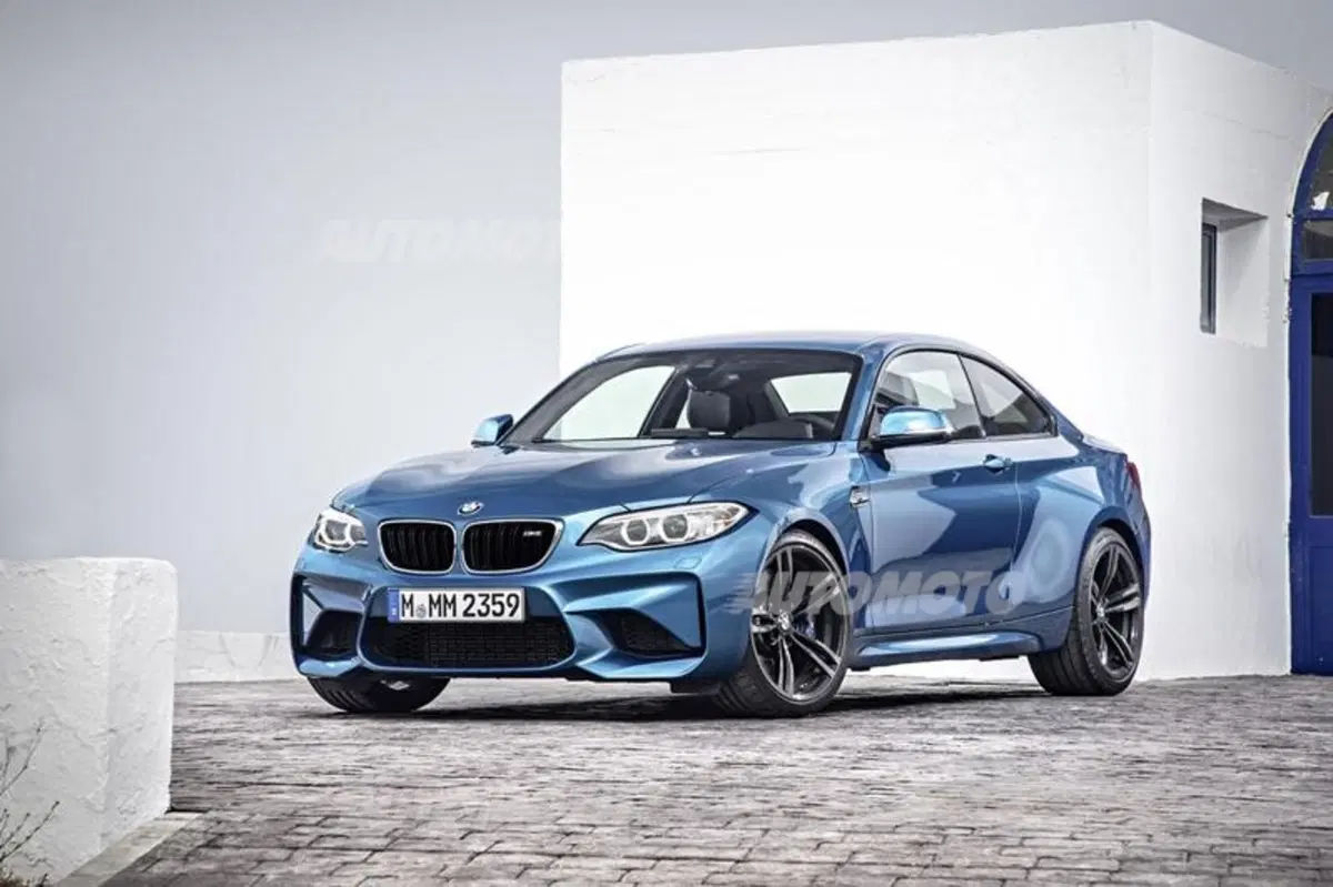 BMW M2: 370 CV di puro godimento (23)