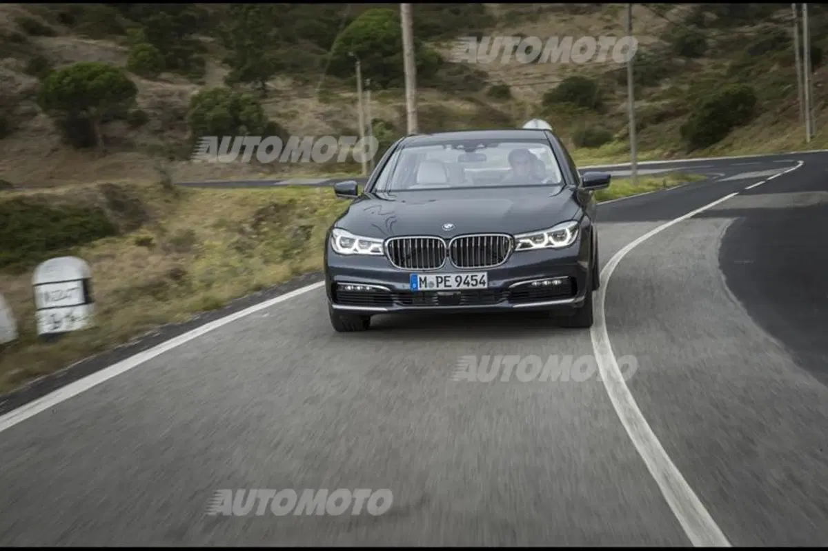 Nuova BMW Serie 7: la video prova (2)
