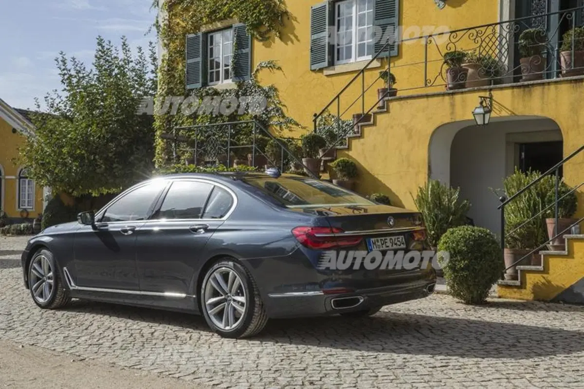 Nuova BMW Serie 7: la video prova (8)