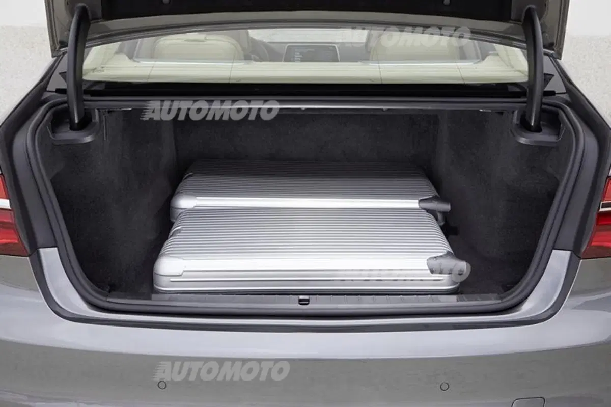 Nuova BMW Serie 7: la video prova (49)