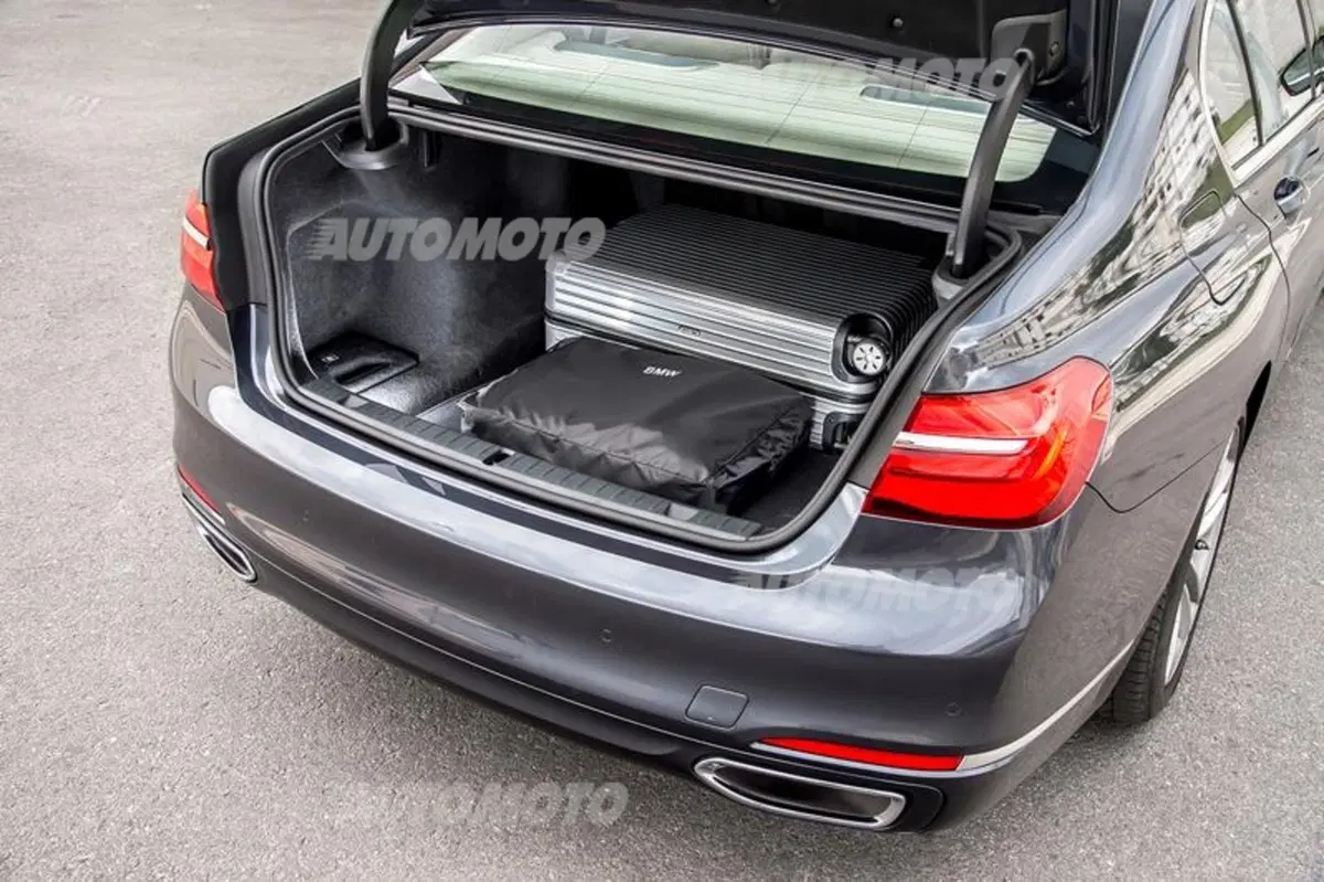 Nuova BMW Serie 7: la video prova (63)