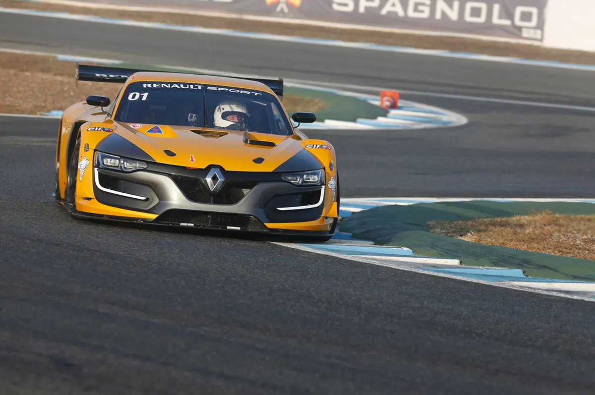 Renault R.S. 01 (9)
