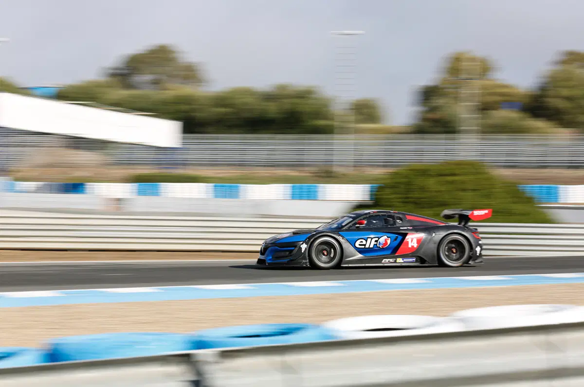Renault R.S. 01 (50)