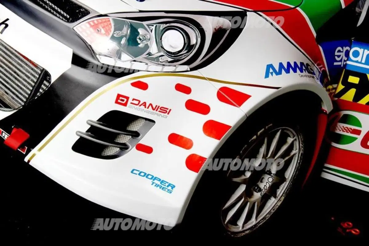 Kia Rio RX: Gigi Galli ci ha portato a fare un giro full gas [Video] (6)