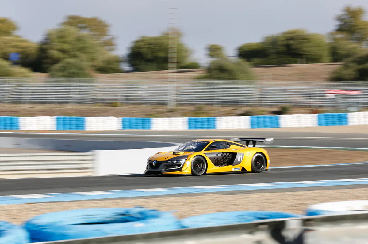 Jean-Pascal Dauce, Renault Sport: «Lanciare la R.S. 01 in GT3? Perché no?» (8)