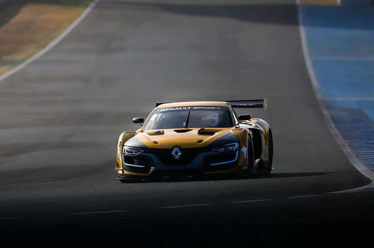 Jean-Pascal Dauce, Renault Sport: «Lanciare la R.S. 01 in GT3? Perché no?» (11)