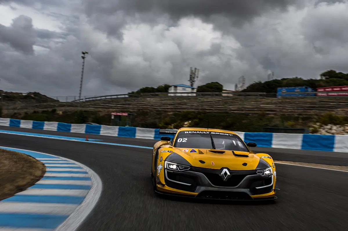 Jean-Pascal Dauce, Renault Sport: «Lanciare la R.S. 01 in GT3? Perché no?» (13)