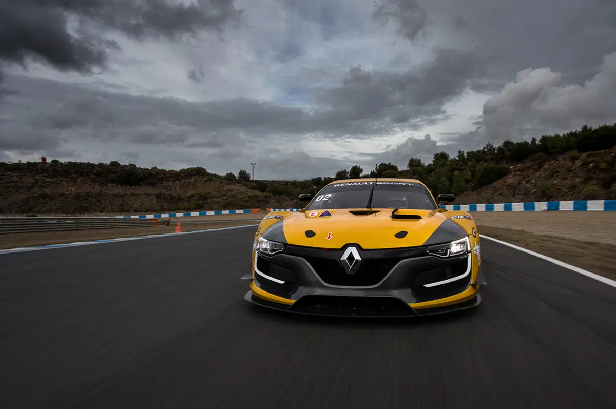 Jean-Pascal Dauce, Renault Sport: «Lanciare la R.S. 01 in GT3? Perché no?» (21)
