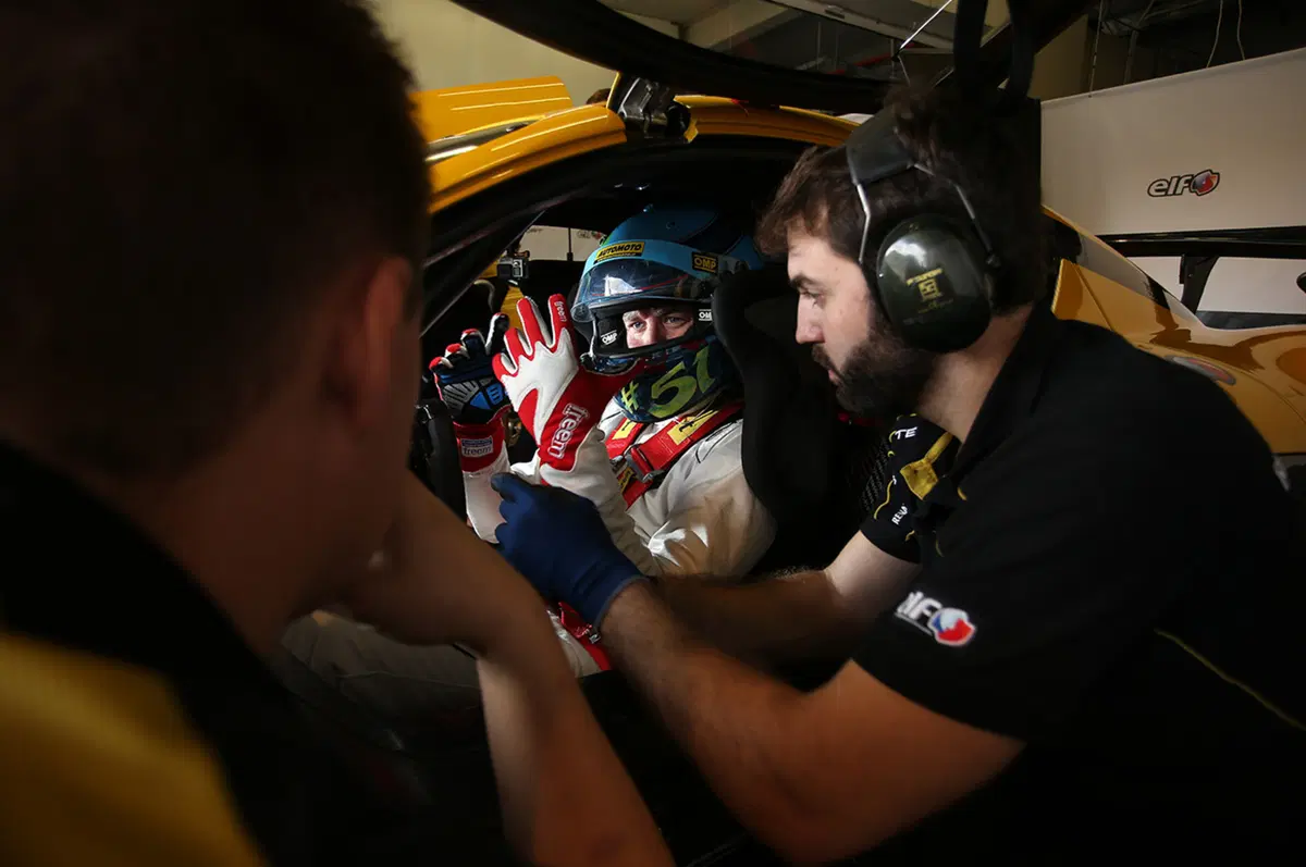Jean-Pascal Dauce, Renault Sport: «Lanciare la R.S. 01 in GT3? Perché no?» (29)