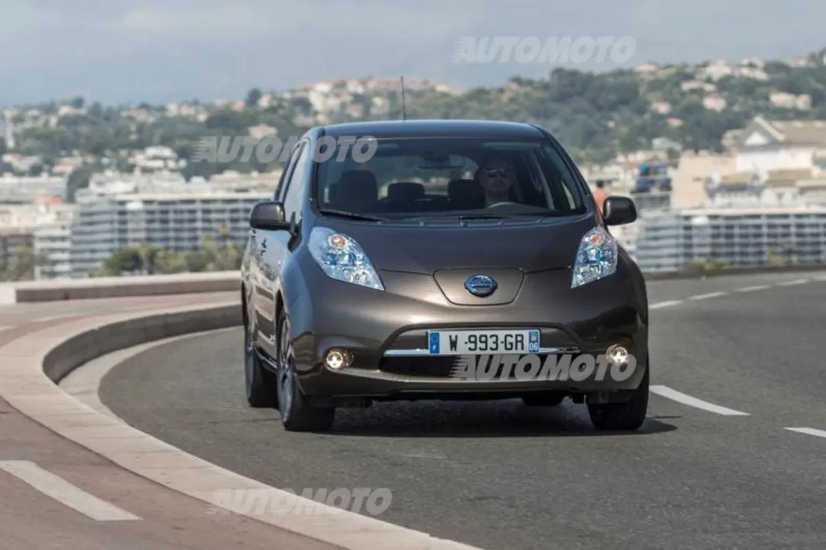 Nissan Leaf 30 kWh (12)