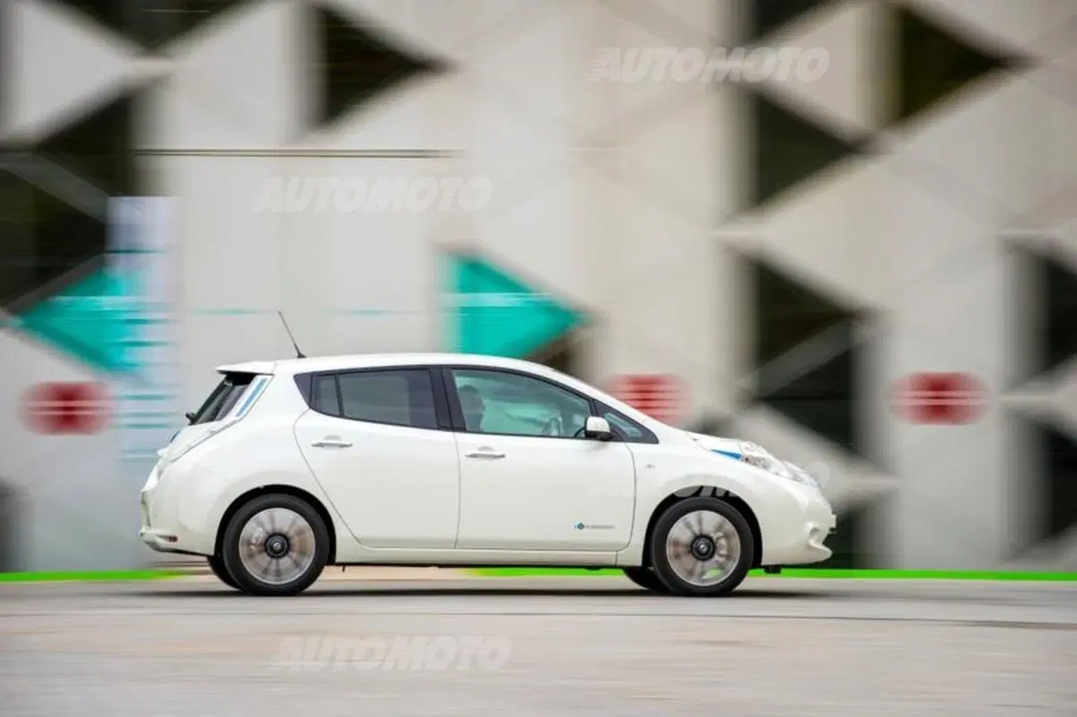 Nissan Leaf 30 kWh (22)