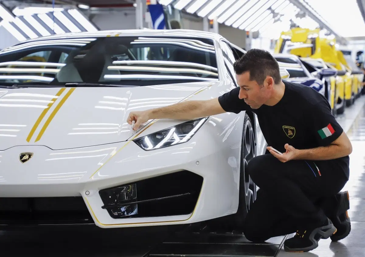 Lamborghini: premio di 2.850 euro ai dipendenti
