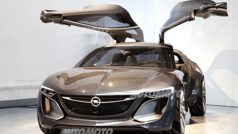 Opel OnStar: dalla Monza all&#039;Astra. Il &quot;concierge&quot; di bordo diventa realt&agrave;