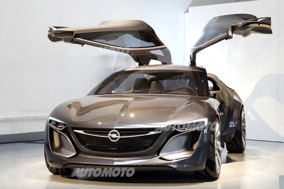 Opel OnStar: dalla Monza all'Astra. Il "concierge" di bordo diventa realtà
