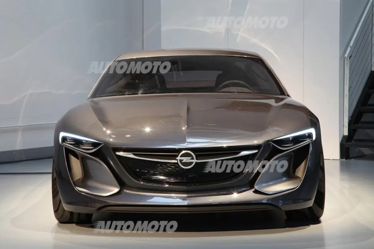 Opel OnStar: dalla Monza all'Astra. Il "concierge" di bordo diventa realtà (5)