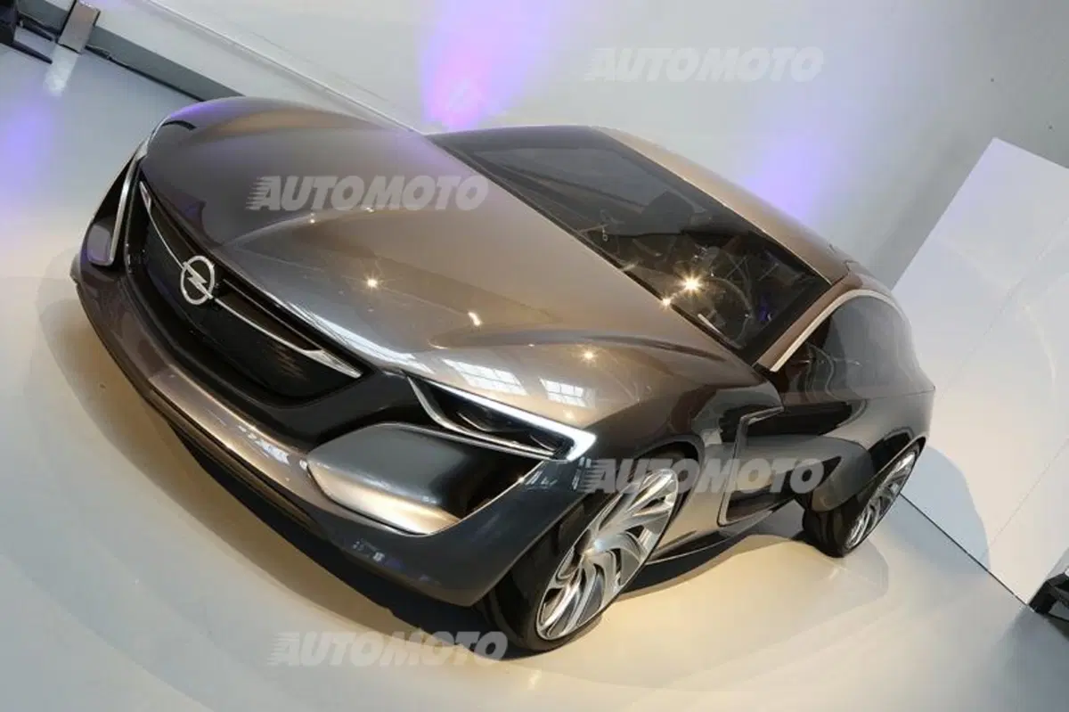 Opel OnStar: dalla Monza all'Astra. Il "concierge" di bordo diventa realtà (6)