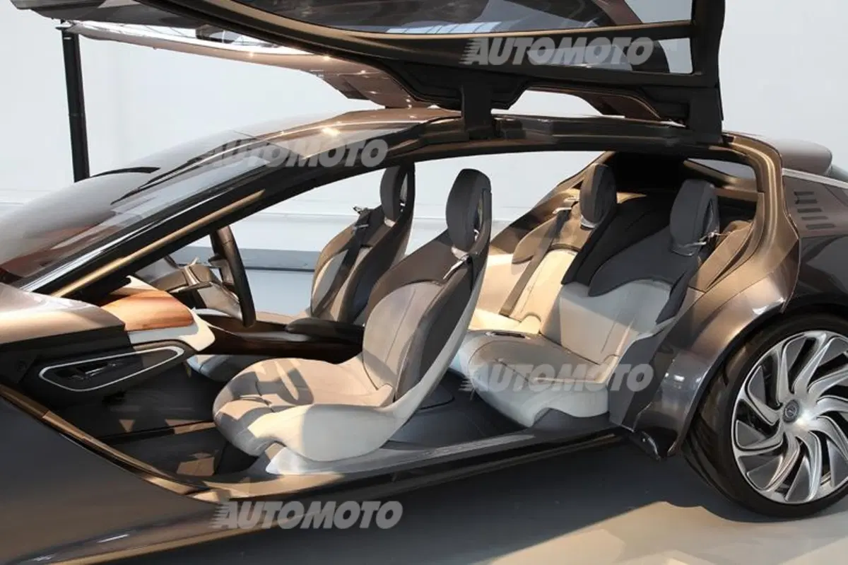Opel OnStar: dalla Monza all'Astra. Il "concierge" di bordo diventa realtà (8)