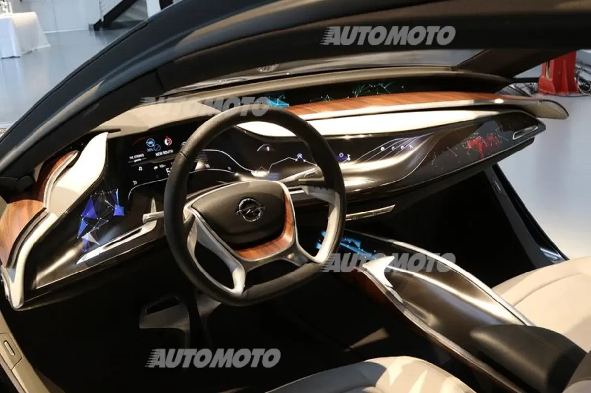 Opel OnStar: dalla Monza all'Astra. Il "concierge" di bordo diventa realtà (12)