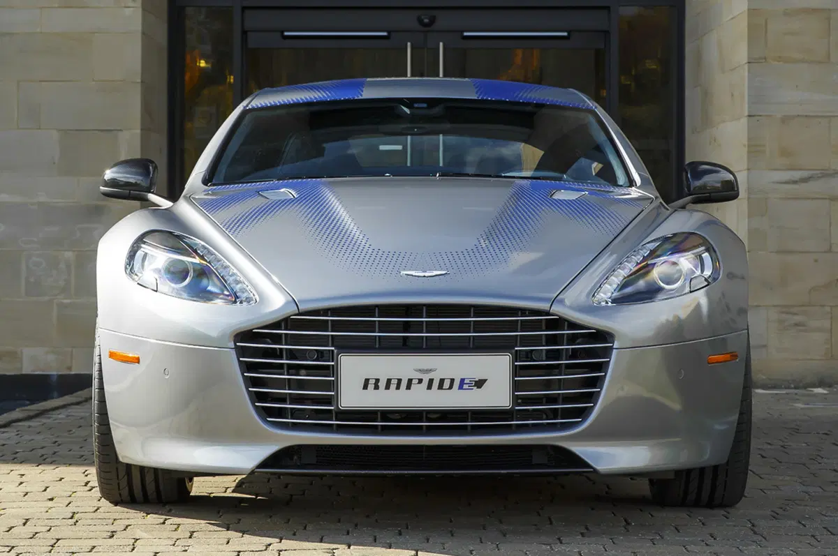 Aston Martin RapidE Concept: elettrica di classe (9)